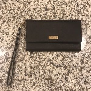 Kate Spade phone wristlet
